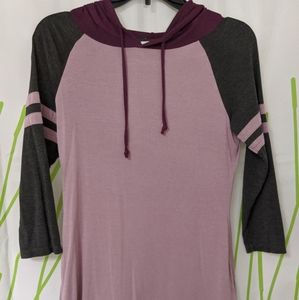 3/4 sleeve hooded shirt size small LIKE NEW